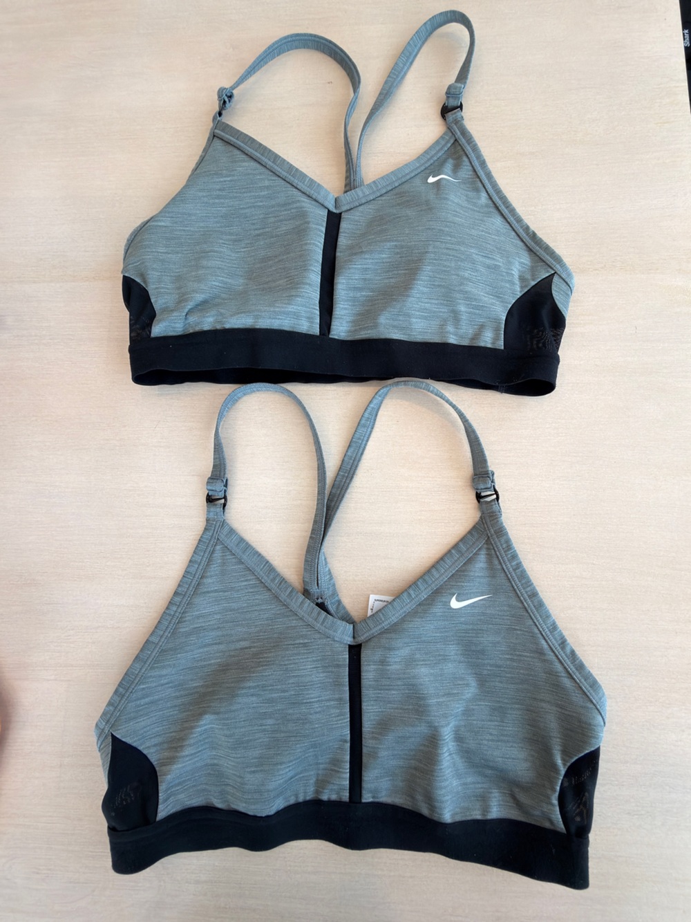 Nike Heathered Gray Sports Bra Set with Black Accents - Size Large